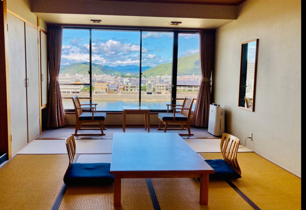 ぎふ灯り物語 近い宿 子連れ