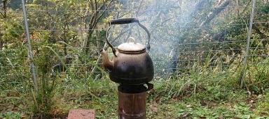 焚き火　煤対策　アルミホイル