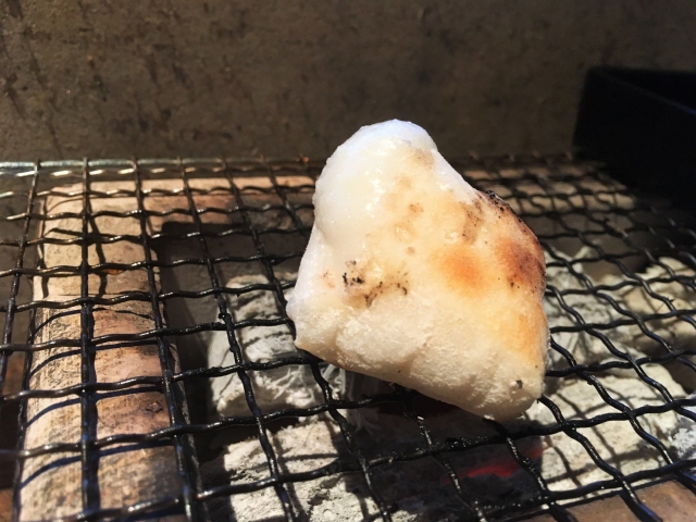 焚き火　餅　アルミホイル