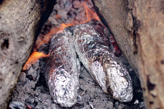 焚き火　アルミホイル　耐熱温度