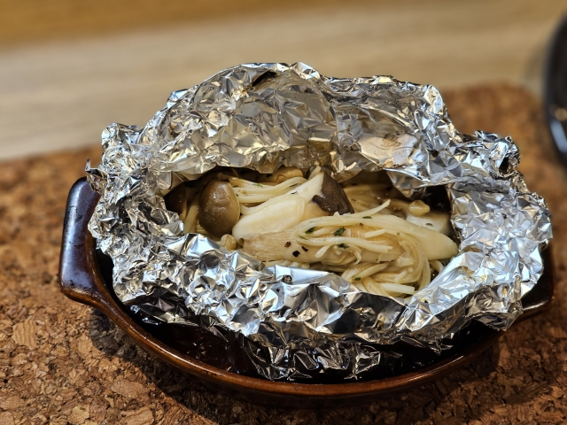 焚き火　野菜　アルミホイル