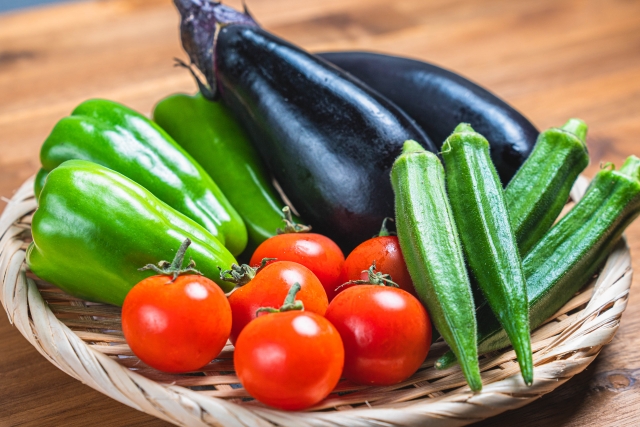 焚き火　野菜　アルミホイル