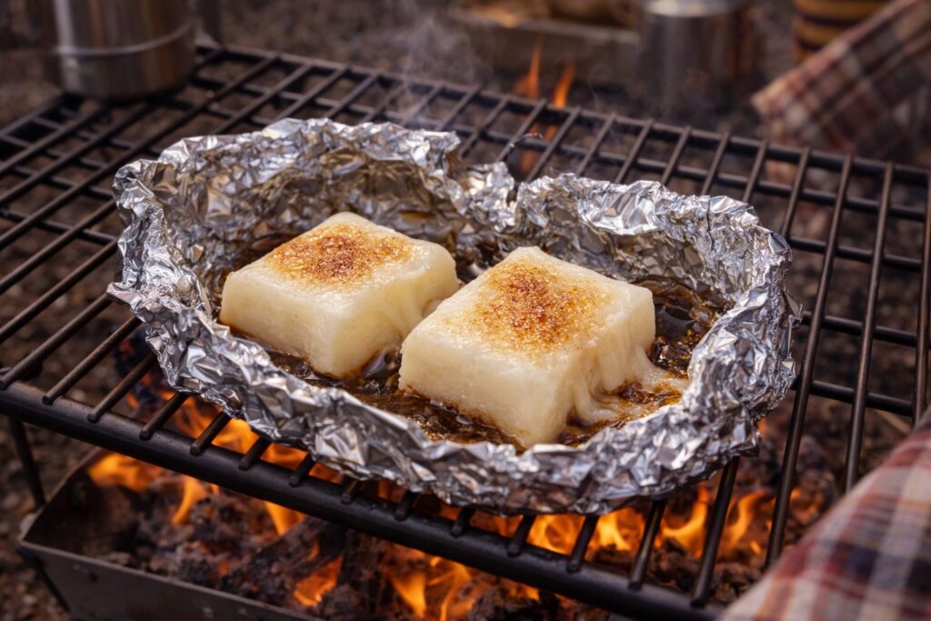焚き火　餅　アルミホイル