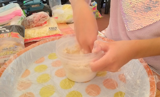 焚き火　アルミホイル　ピザ