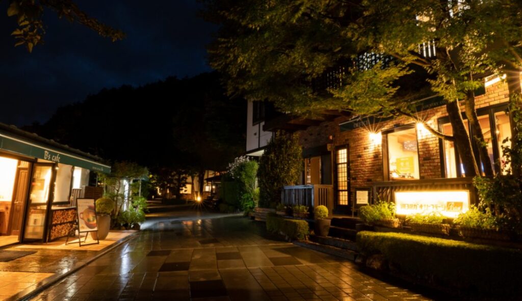 関東　星が綺麗な場所　グランピング