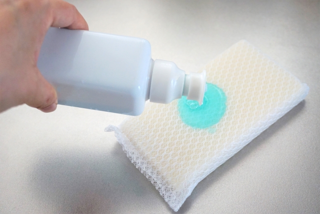 焚き火　煤対策　アルミホイル